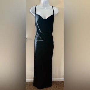 Elegant Black Evening Gown with Lace Drape Back